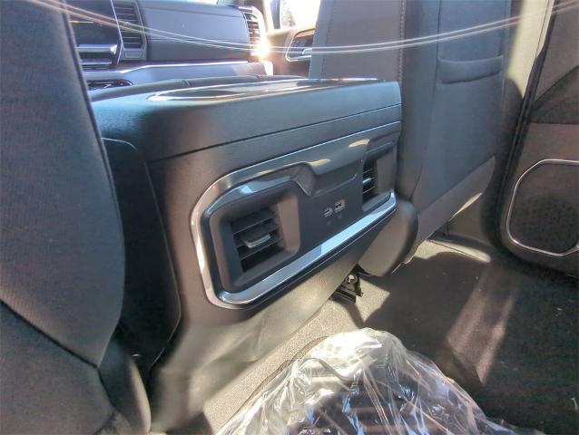 2025 GMC Sierra 1500 Vehicle Photo in GOODYEAR, AZ 85338-1310