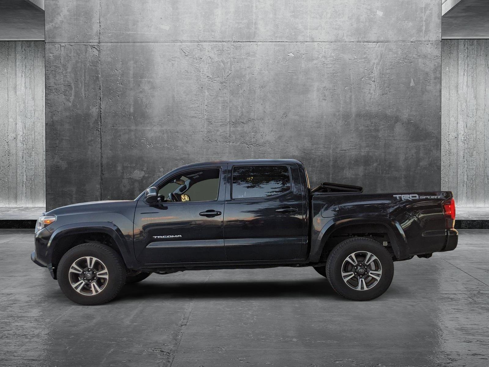 2019 Toyota TACO Vehicle Photo in PEMBROKE PINES, FL 33024-6534