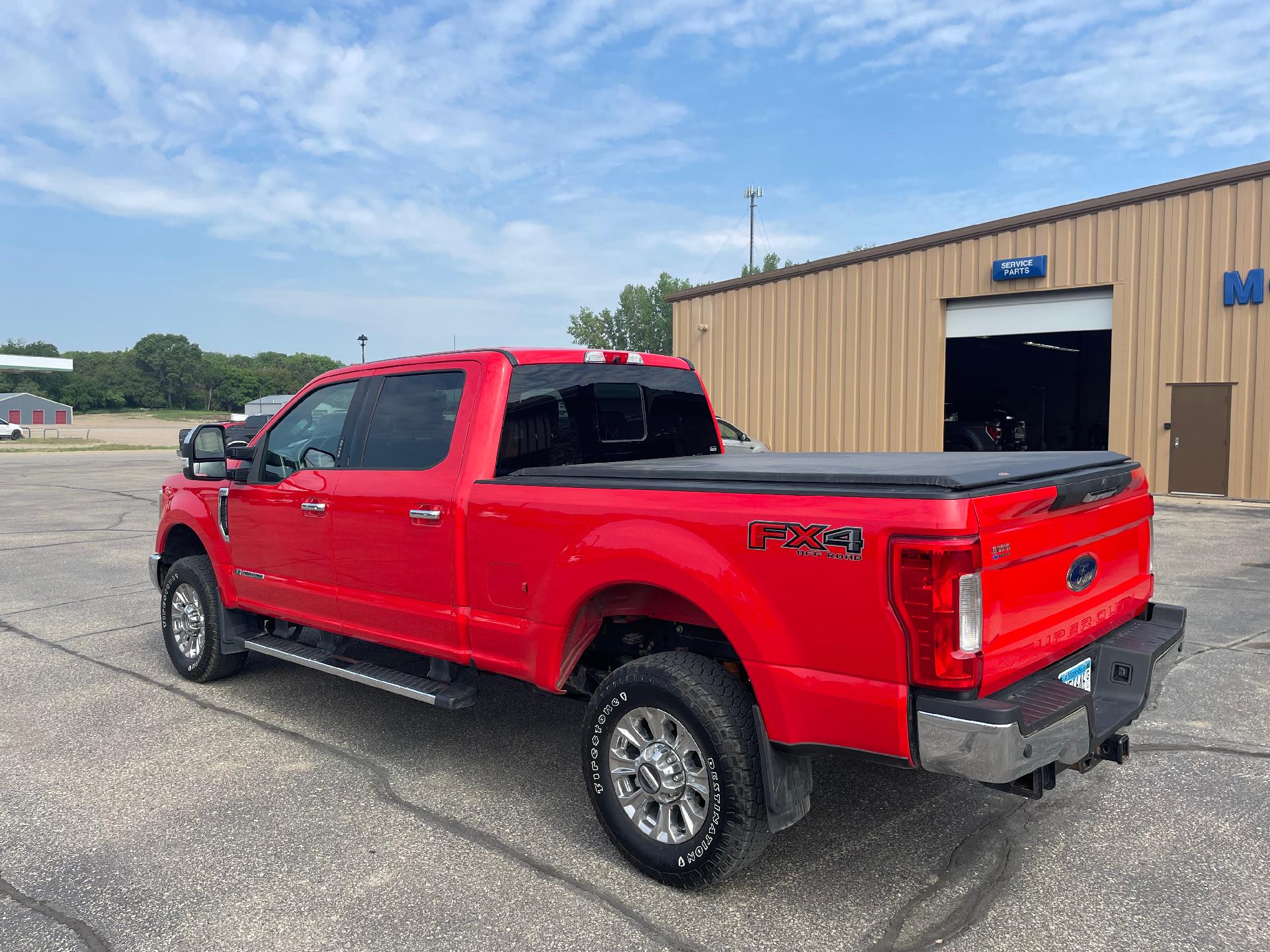 Used 2019 Ford F-350 Super Duty Lariat with VIN 1FT8W3BT6KEF29453 for sale in Dawson, MN