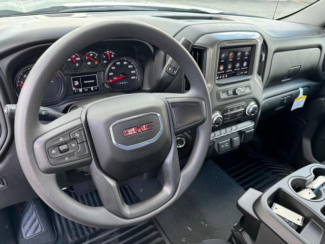 2024 GMC Sierra 1500 Vehicle Photo in LOWELL, MA 01852-4336