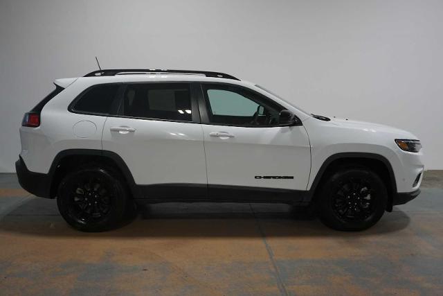 2023 Jeep Cherokee Vehicle Photo in ANCHORAGE, AK 99515-2026