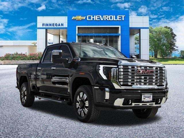 2024 GMC Sierra 2500 HD Vehicle Photo in ROSENBERG, TX 77471-5675