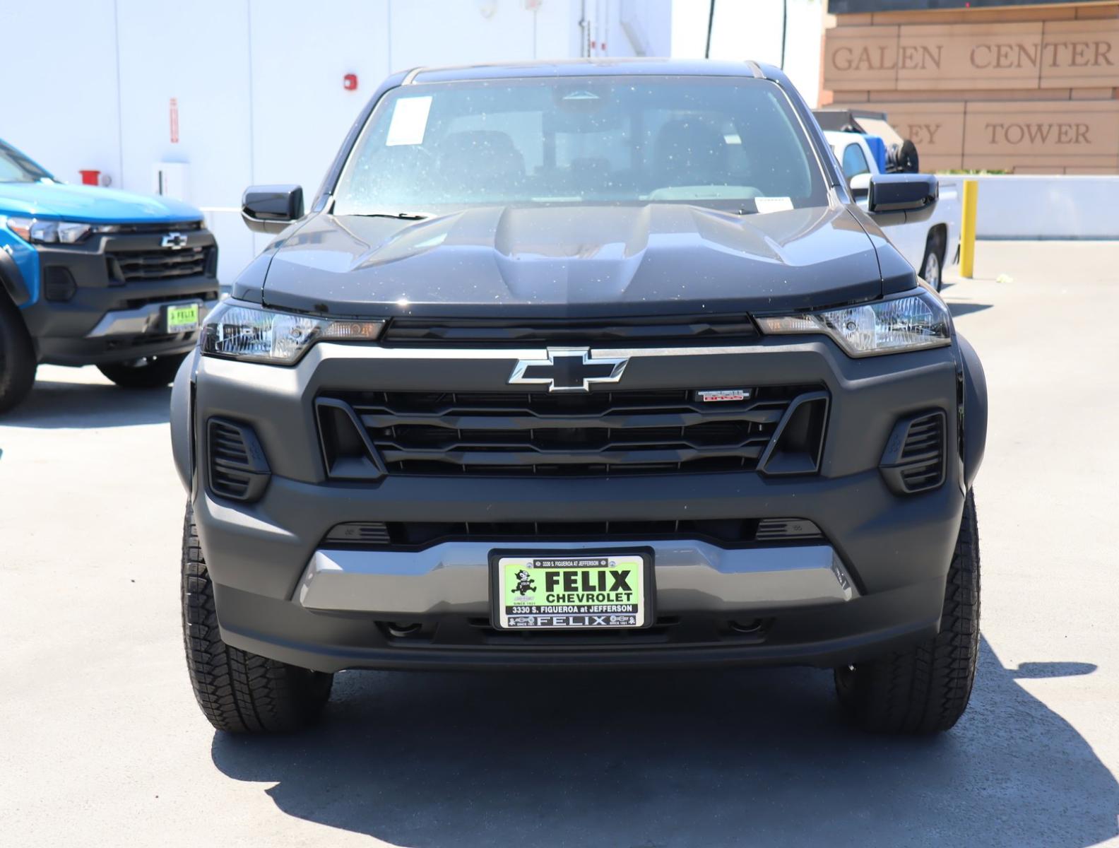 2024 Chevrolet Colorado Vehicle Photo in LOS ANGELES, CA 90007-3794