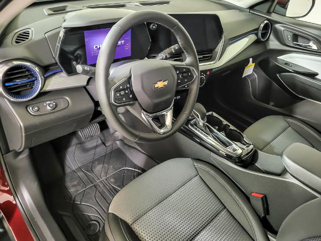 2025 Chevrolet Trax Vehicle Photo in JOLIET, IL 60435-8135