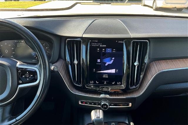 2021 Volvo XC60 Vehicle Photo in Houston, TX 77007