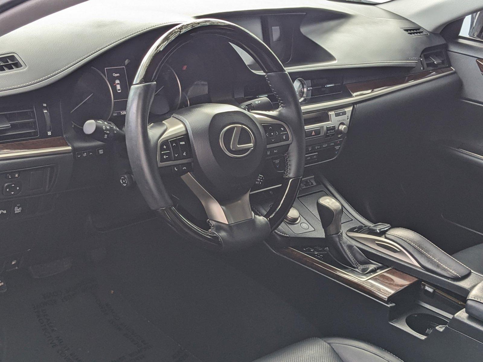 2017 Lexus ES 350 Vehicle Photo in Tampa, FL 33614