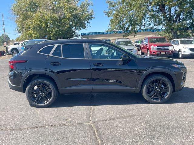 2025 Chevrolet Trax Vehicle Photo in GREELEY, CO 80634-4125