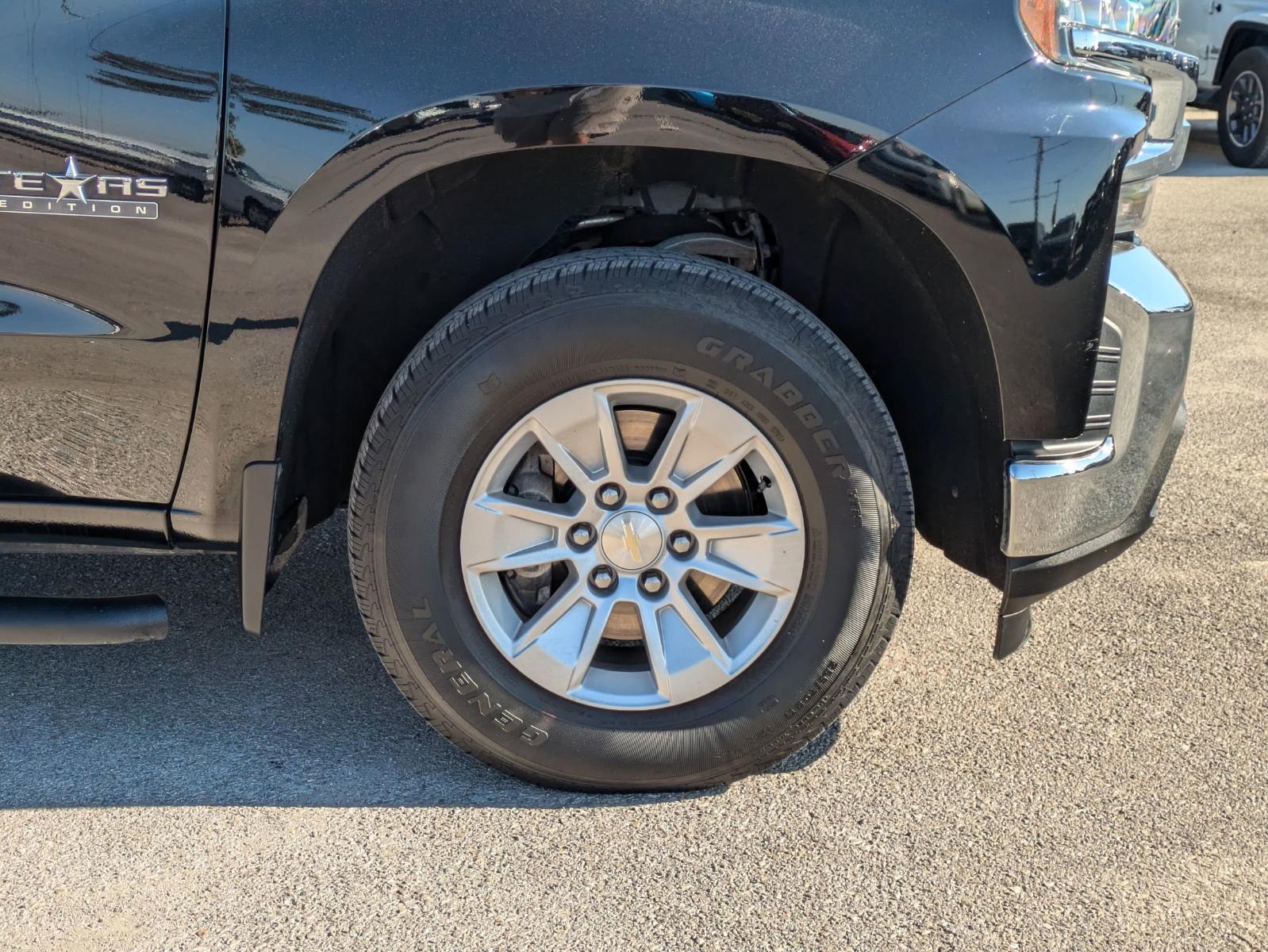 2021 Chevrolet Silverado 1500 Vehicle Photo in Seguin, TX 78155