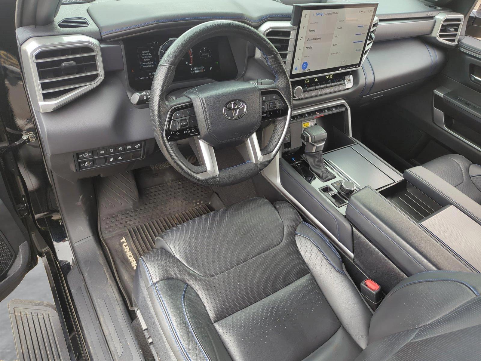 2022 Toyota Tundra 4WD Vehicle Photo in Ft. Myers, FL 33907