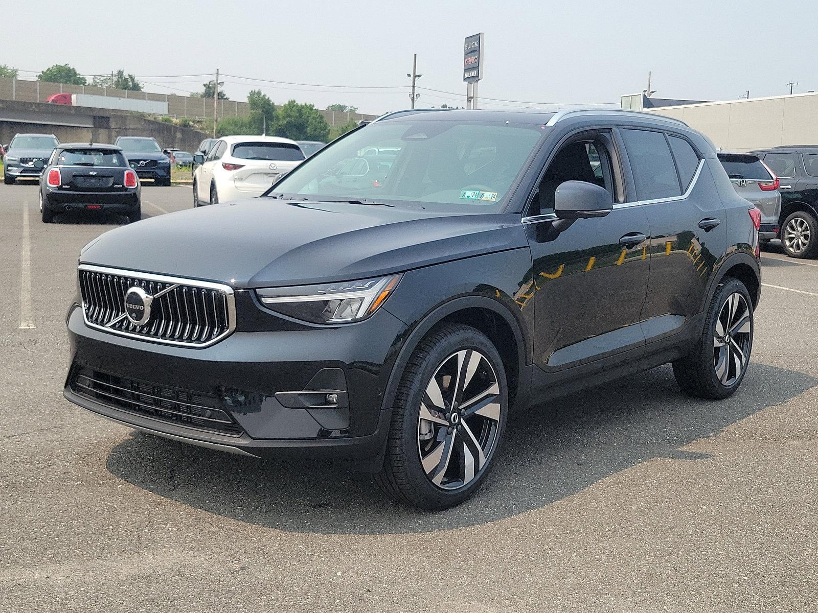 2024 Volvo XC40 Vehicle Photo in Trevose, PA 19053