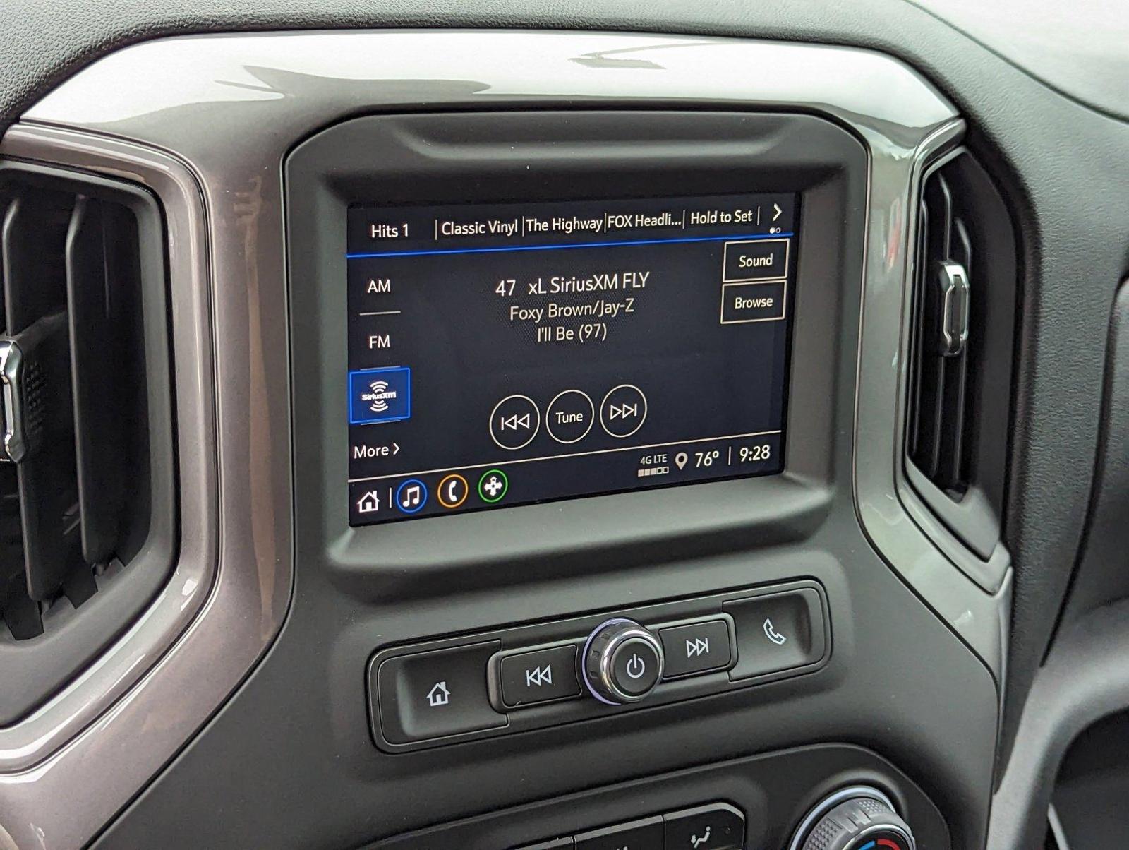 2024 Chevrolet Silverado 1500 Vehicle Photo in PEMBROKE PINES, FL 33024-6534