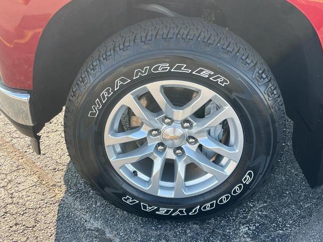 2021 Chevrolet Silverado 1500 Vehicle Photo in GREEN BAY, WI 54302-3701