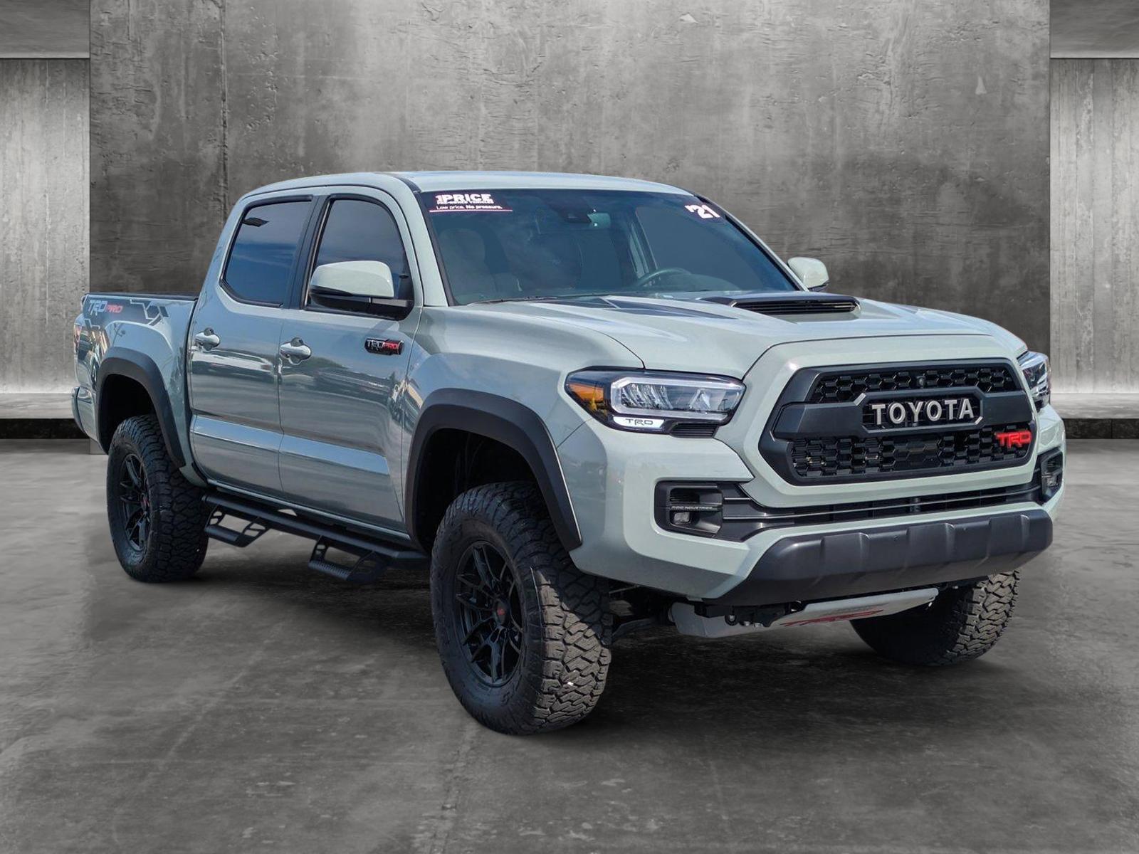 2021 Toyota Tacoma 4WD Vehicle Photo in Bradenton, FL 34207