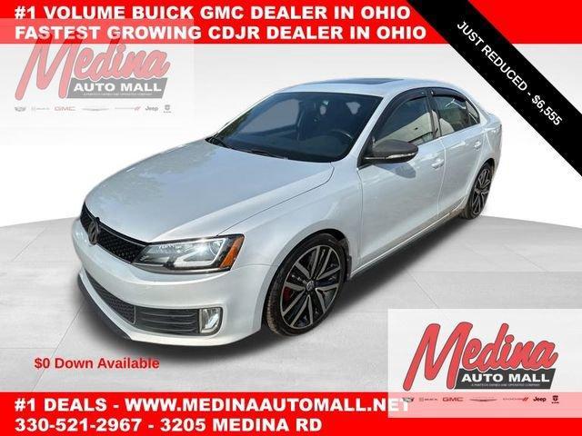 2013 Volkswagen GLI Vehicle Photo in MEDINA, OH 44256-9631