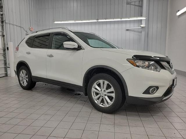 2016 Nissan Rogue Vehicle Photo in APPLETON, WI 54914-8833