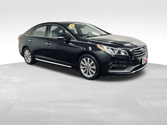 2016 Hyundai Sonata Vehicle Photo in MEDINA, OH 44256-9631