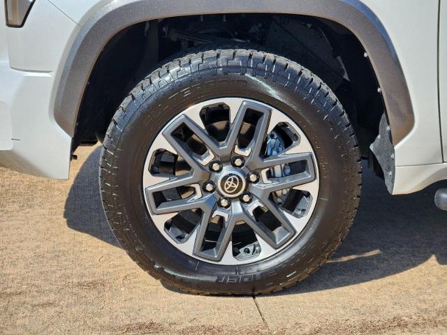 2022 Toyota Tundra 4WD Vehicle Photo in Denison, TX 75020