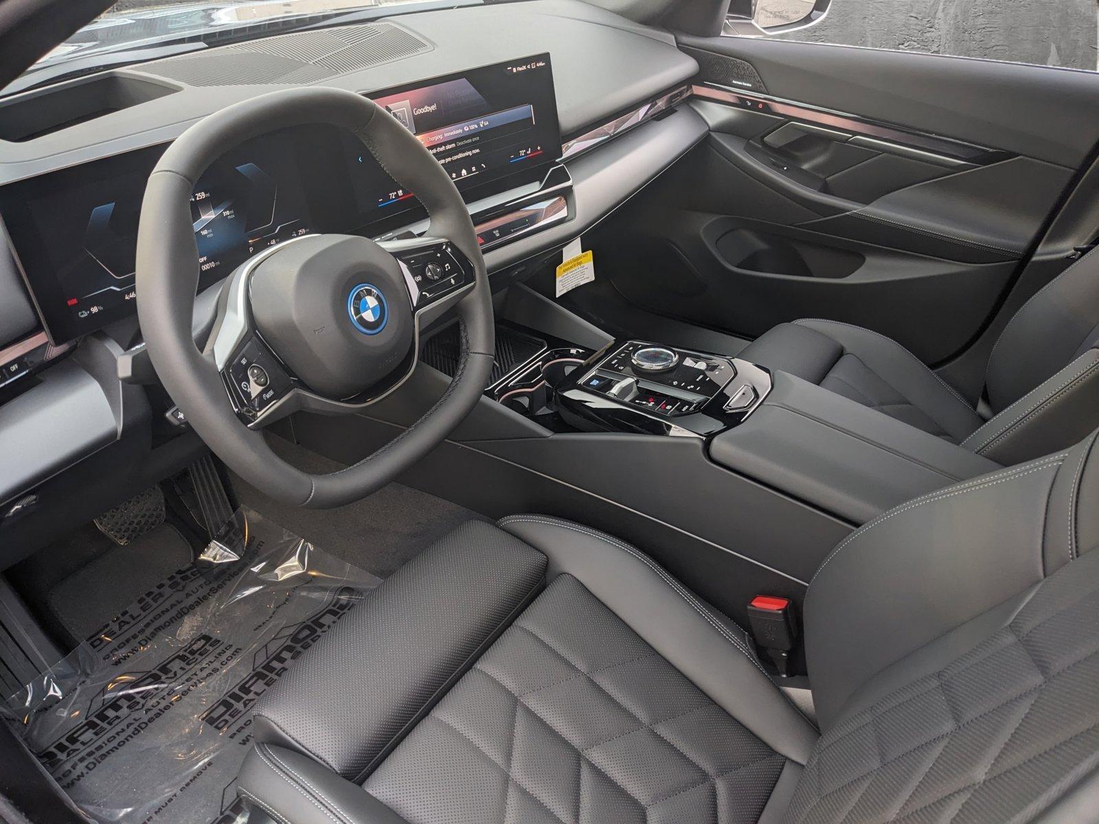 2024 BMW i5 Vehicle Photo in Towson, MD 21204