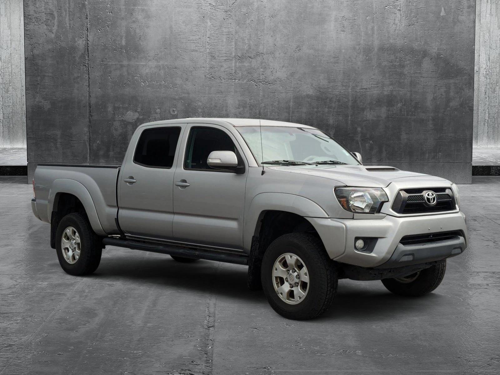 2015 Toyota Tacoma Vehicle Photo in St. Petersburg, FL 33713