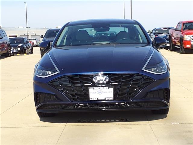 2020 Hyundai SONATA Vehicle Photo in Peoria, IL 61615