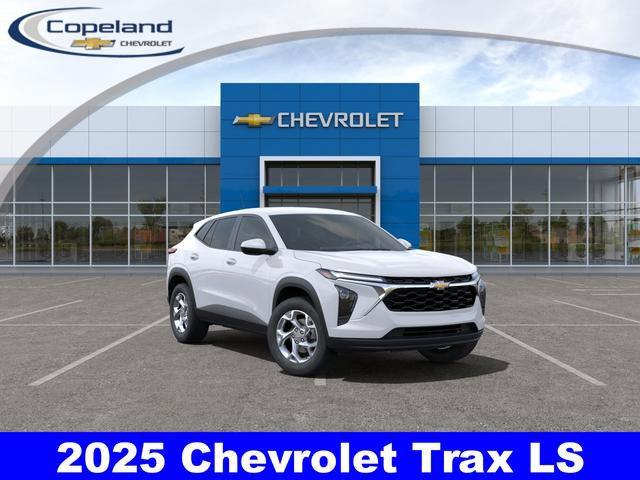 2025 Chevrolet Trax Vehicle Photo in BROCKTON, MA 02301-7113