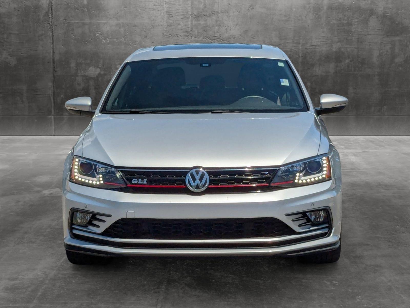 2016 Volkswagen Jetta Sedan Vehicle Photo in St. Petersburg, FL 33713