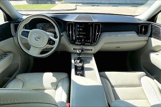 2021 Volvo XC60 Vehicle Photo in Houston, TX 77007