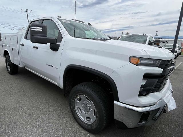 2024 Chevrolet Silverado 2500 HD Vehicle Photo in ALCOA, TN 37701-3235