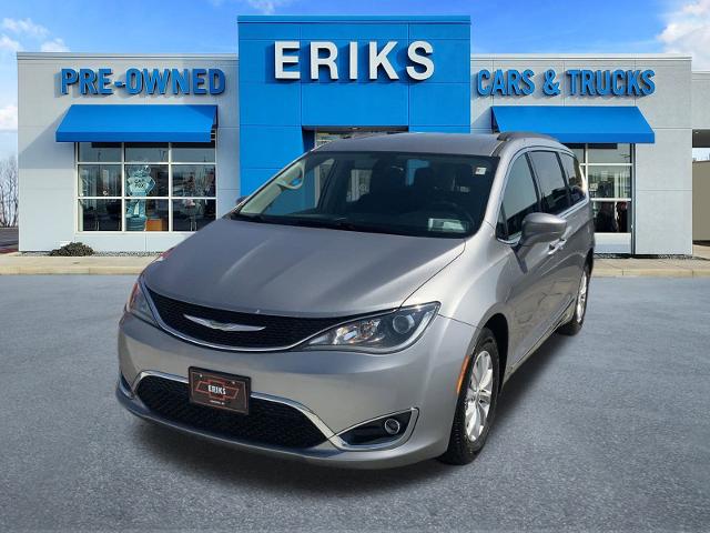 Used 2017 Chrysler Pacifica Touring-L with VIN 2C4RC1BG3HR530107 for sale in Kokomo, IN