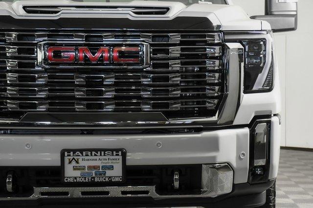 2024 GMC Sierra 2500 HD Vehicle Photo in PUYALLUP, WA 98371-4149