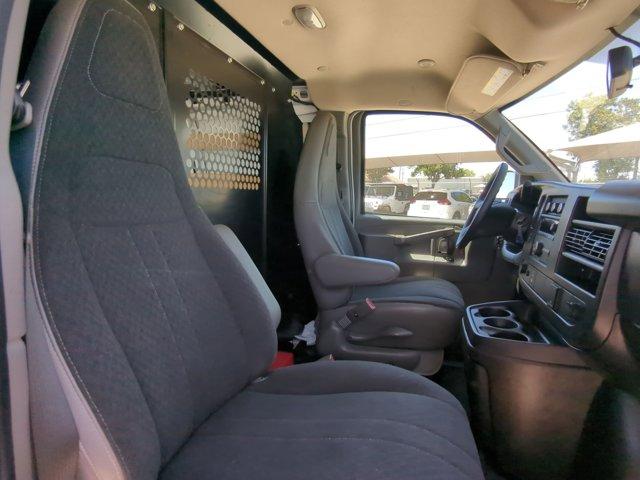 2022 GMC Savana Cargo Van Vehicle Photo in SELMA, TX 78154-1459