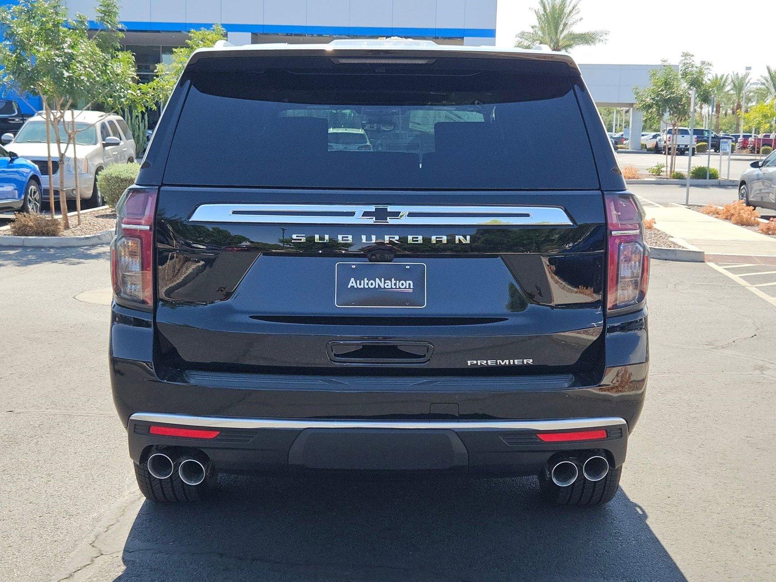 2024 Chevrolet Suburban Vehicle Photo in GILBERT, AZ 85297-0446