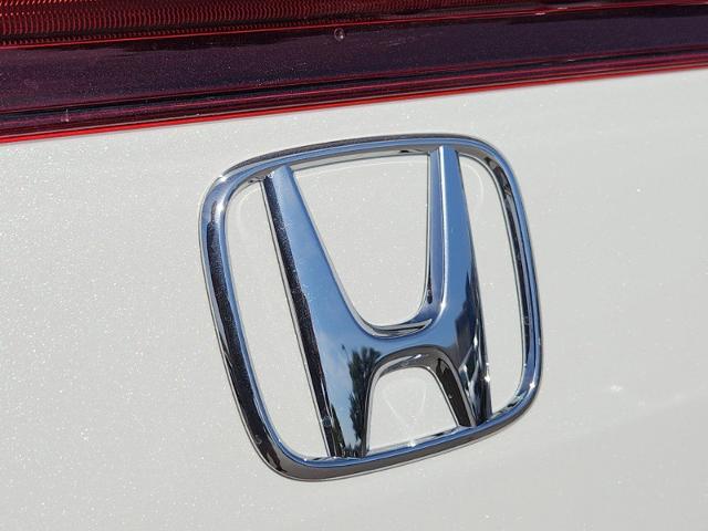 2025 Honda Civic Hatchback Vehicle Photo in LAWTON, OK 73505