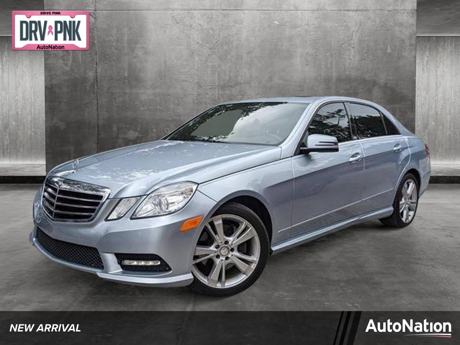 2013 Mercedes-Benz E-Class Vehicle Photo in Sarasota, FL 34231