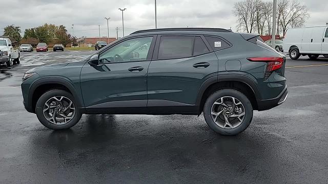 2025 Chevrolet Trax Vehicle Photo in JOLIET, IL 60435-8135