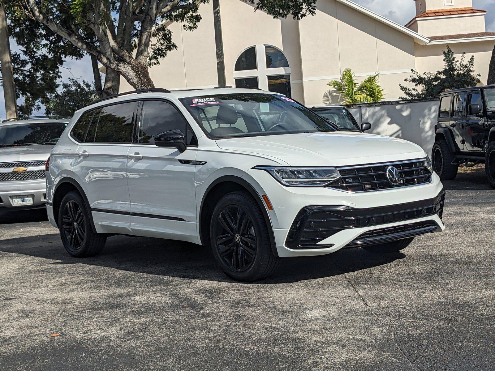 2022 Volkswagen Tiguan Vehicle Photo in GREENACRES, FL 33463-3207