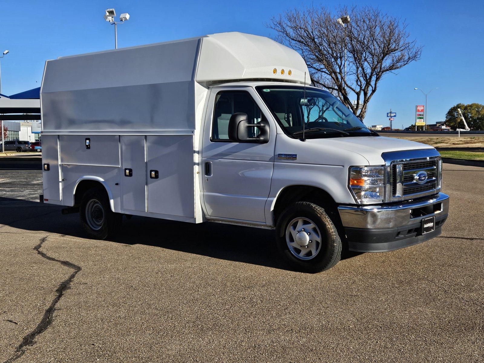 2023 Ford E-Series Cutaway Vehicle Photo in AMARILLO, TX 79106-1809