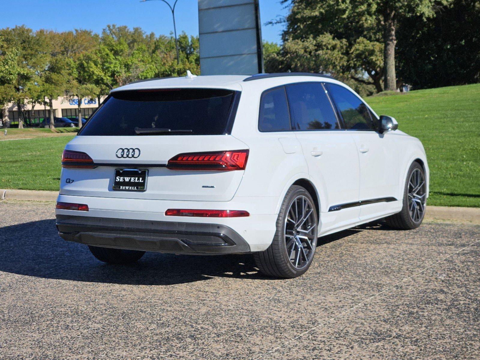 2022 Audi Q7 Vehicle Photo in Fort Worth, TX 76132