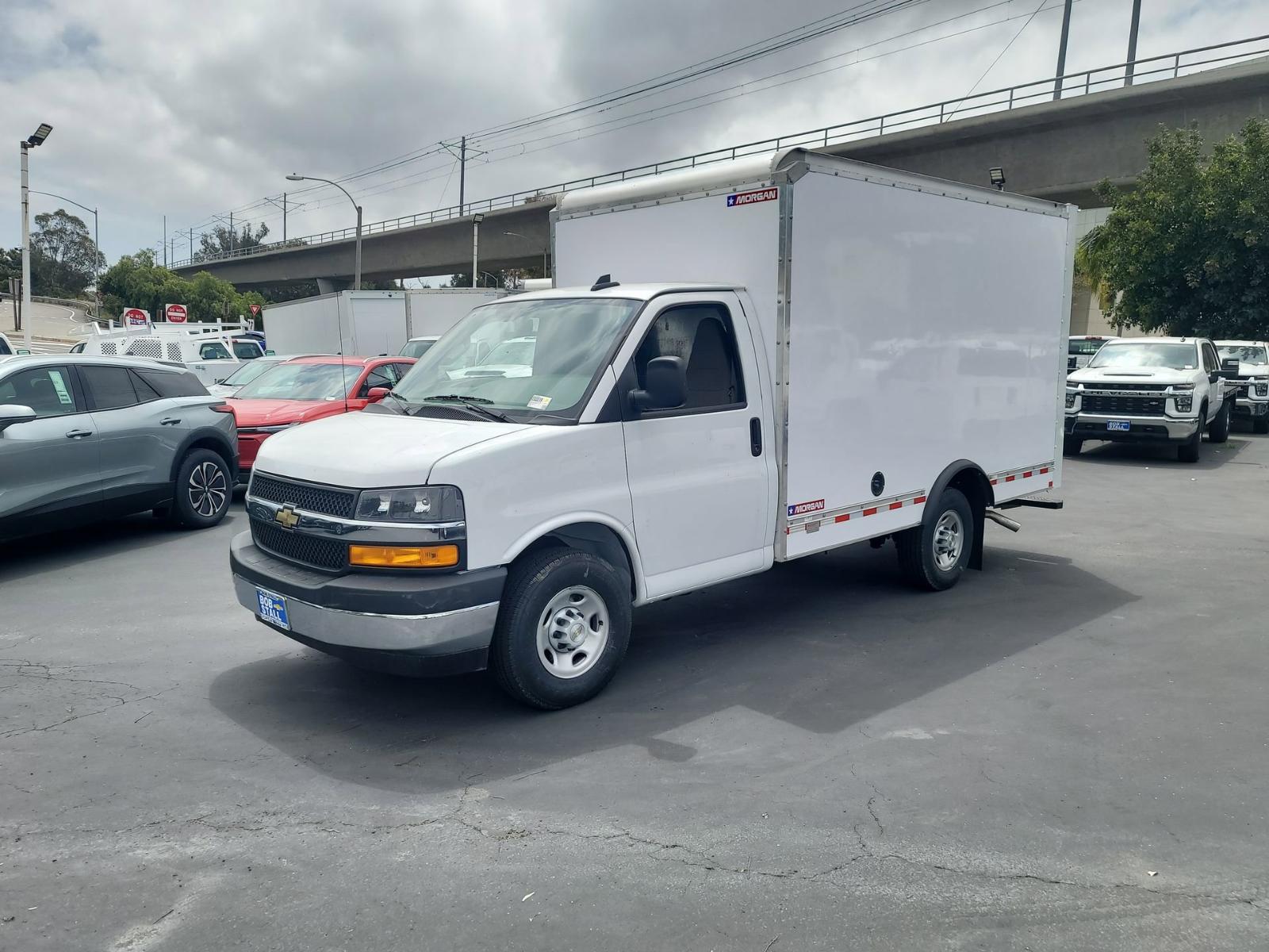 2023 Chevrolet Express Commercial Cutaway Vehicle Photo in LA MESA, CA 91942-8211