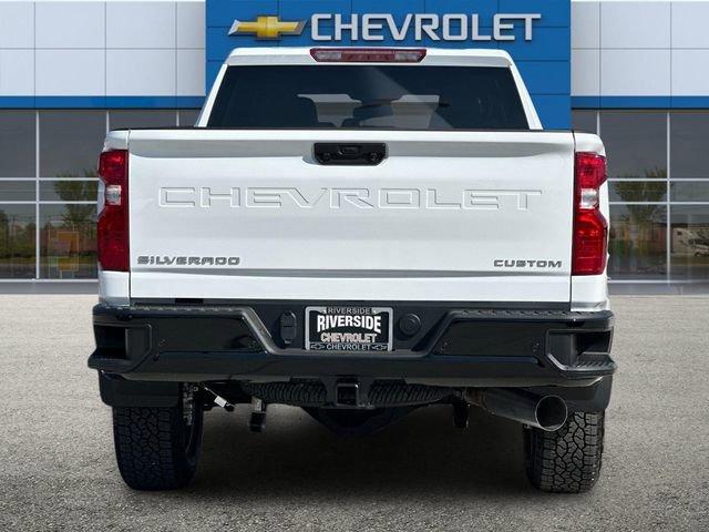 2024 Chevrolet Silverado 2500 HD Vehicle Photo in RIVERSIDE, CA 92504-4106