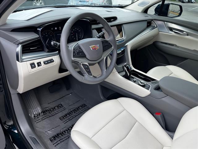 2024 Cadillac XT5 Vehicle Photo in TAMPA, FL 33612-3404