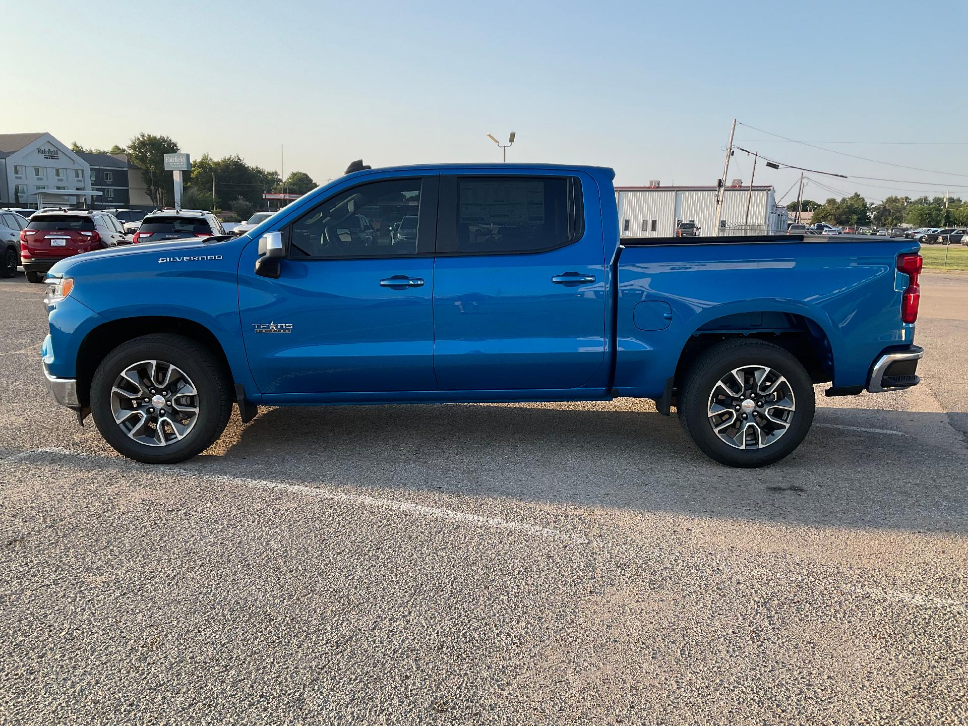 2024 Chevrolet Silverado 1500 Vehicle Photo in PONCA CITY, OK 74601-1036