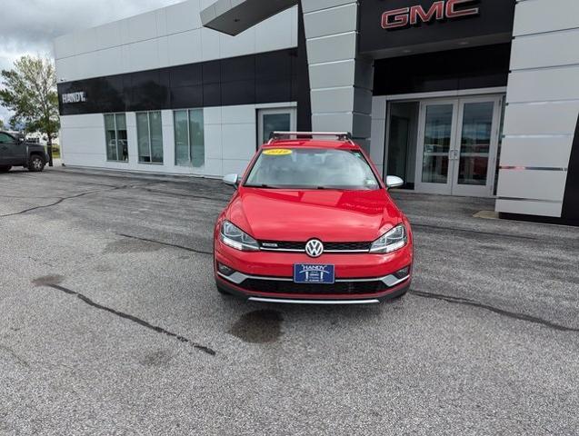 Used 2019 Volkswagen Golf Alltrack Alltrack S with VIN 3VWH17AU7KM524575 for sale in Saint Albans, VT