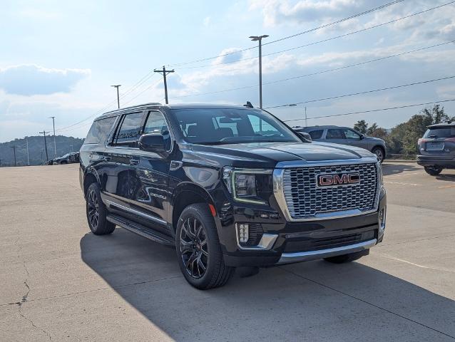 2024 GMC Yukon XL Vehicle Photo in POMEROY, OH 45769-1023