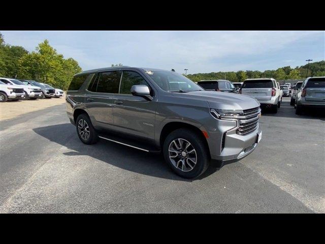 Used 2022 Chevrolet Tahoe LT with VIN 1GNSKNKD1NR110355 for sale in Linn, MO