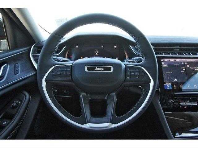 2024 Jeep Grand Cherokee Vehicle Photo in ROSENBERG, TX 77471