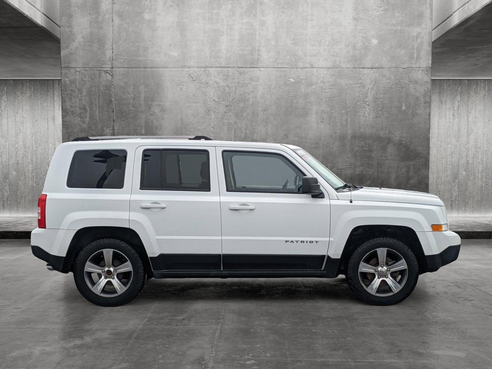 2016 Jeep Patriot Vehicle Photo in Bradenton, FL 34207