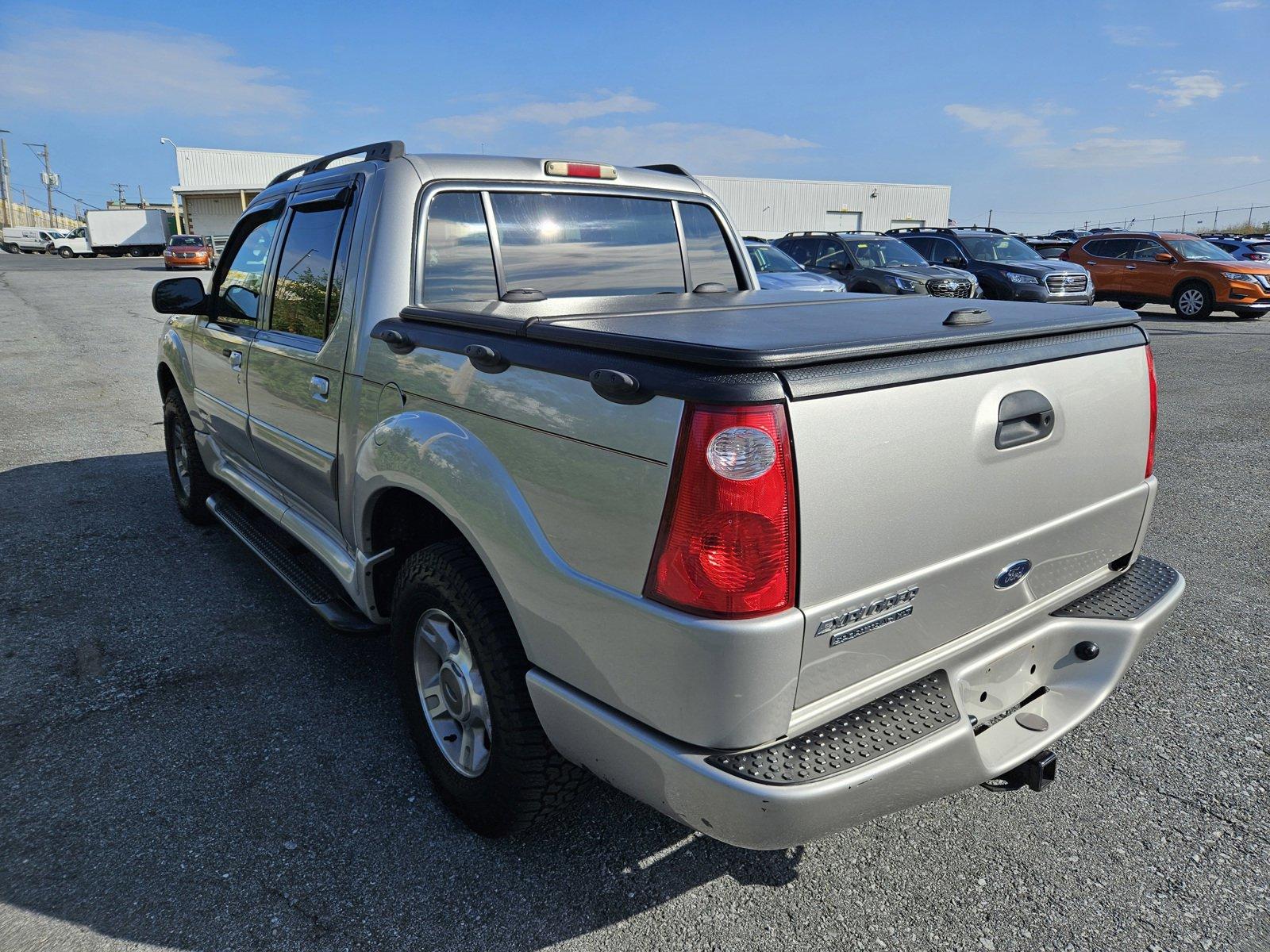 2004 Ford Explorer Sport Trac Vehicle Photo in Harrisburg, PA 17111