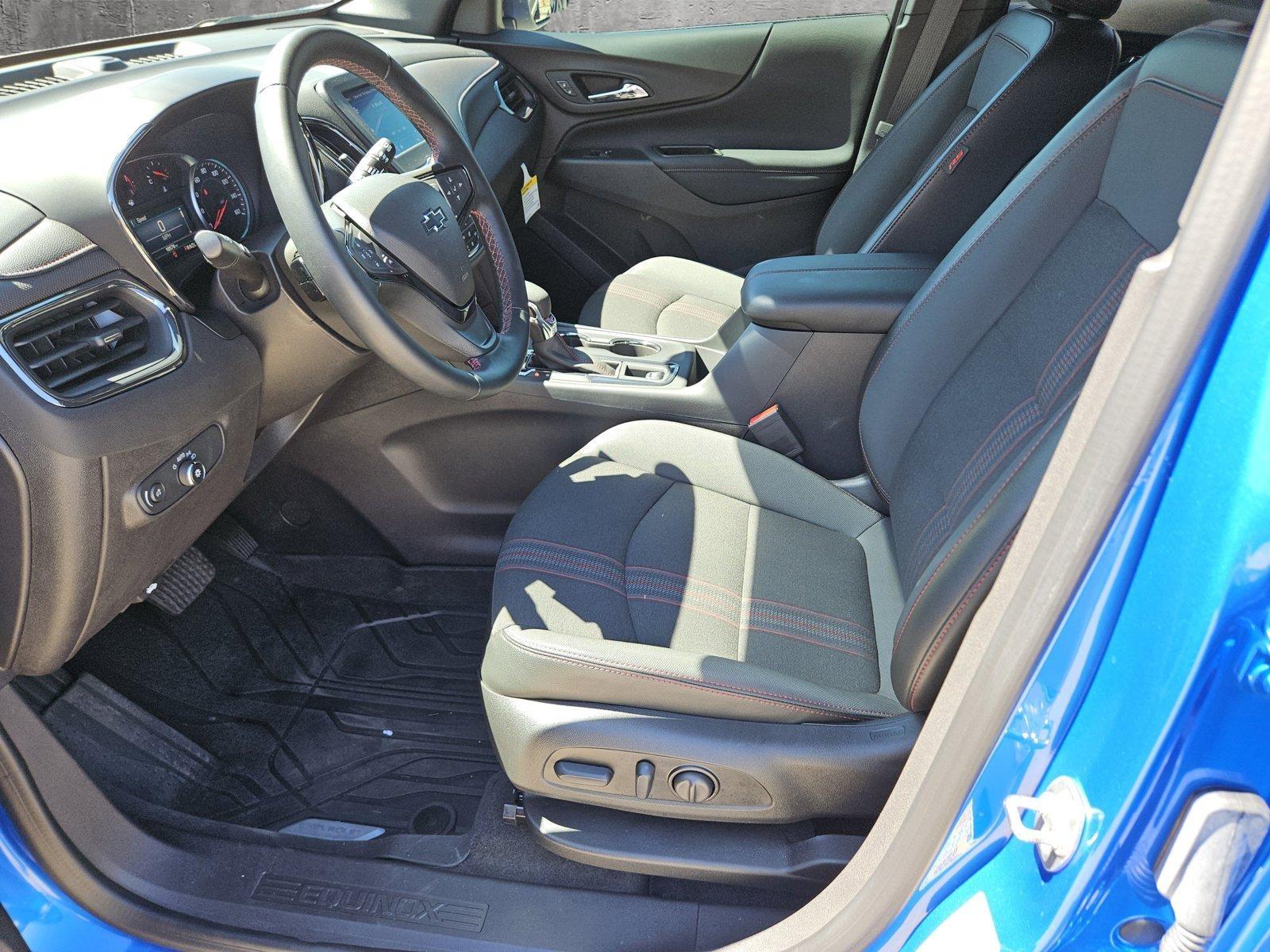 2024 Chevrolet Equinox Vehicle Photo in NORTH RICHLAND HILLS, TX 76180-7199