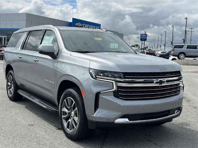 2024 Chevrolet Suburban Vehicle Photo in ALCOA, TN 37701-3235